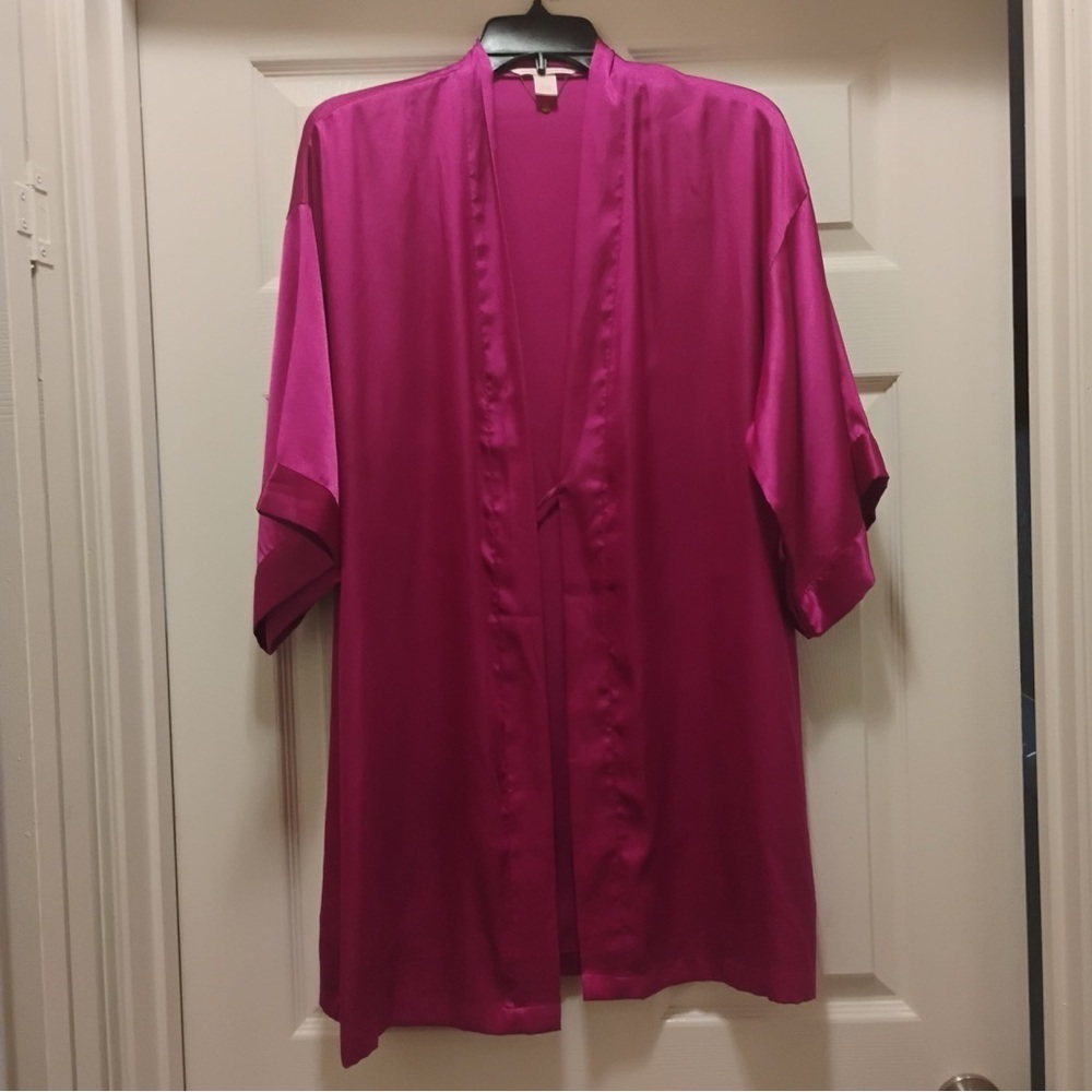 Victoria's Secret Women's Satin Kimono Robe Vibrant Magenta Relaxed Size S/M